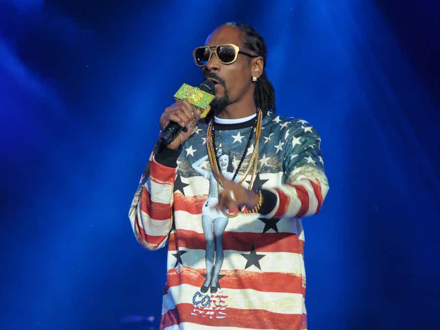 Snoop Dogg Suggest U.S Lawmakers "Marijuana Minority Clause"