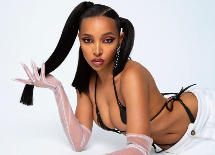 Tinashe Shares Her New Album "Songs For You" - Stream