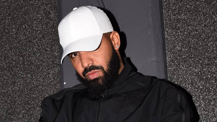 Drake Presents His Questionable Top 5 Rappers Of All Time