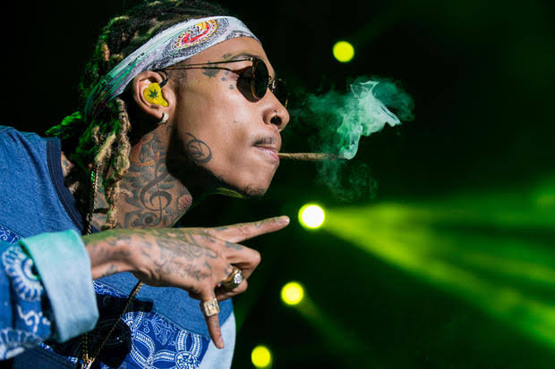 Wiz Khalifa Releases New Big Pimpin Song, Smoke Screen