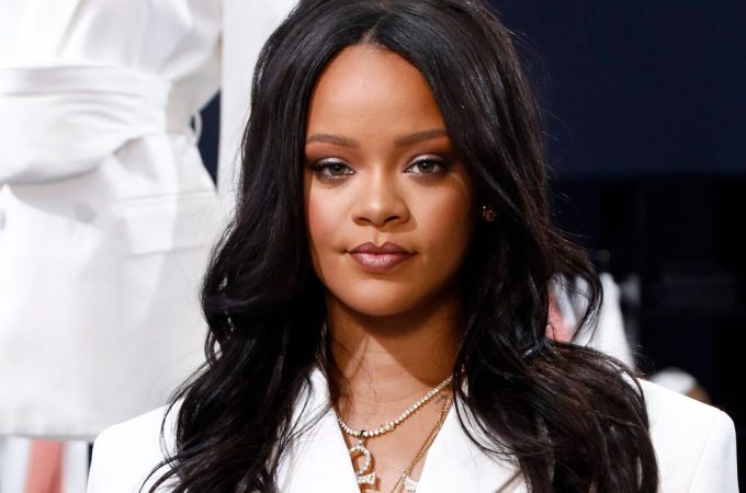 Muslims Calls Out Rihanna For Hadith Misuse