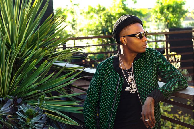 Wizkid Added New Video, Watch Essence