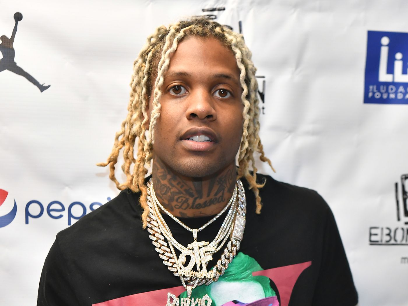 Listen to Lil Durk’s new single: Piss me off
