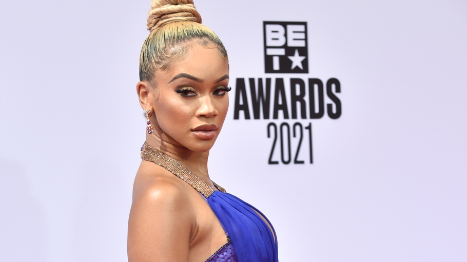 Saweetie Sparks dating rumors with lil baby