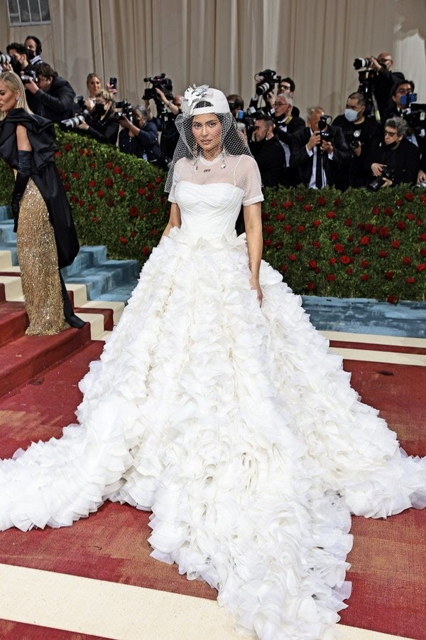 Kylie Jenner attends 2022 met gala on white gown
