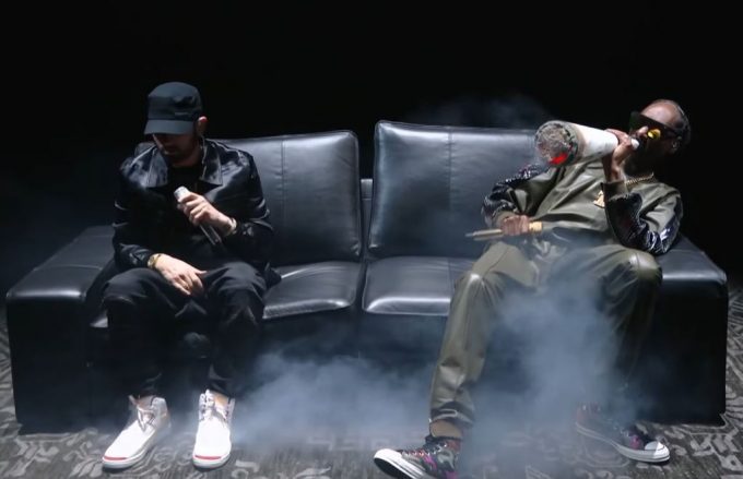 Eminem & Snoop Dogg Deliver Metaverse ‘From the D 2 the LBC’ Performance at 2022 MTV VMAs