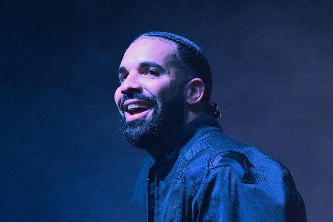 Drake Gives $50k To A Man Who Got Dumped By His Girlfriend