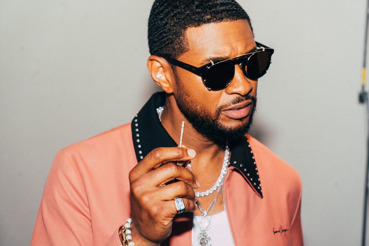 Usher Drops New Single ‘Ruin’ Featuring Pheelz