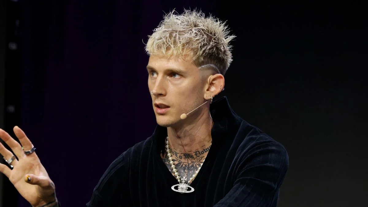 Machine Gun Kelly alleges he was banned from Coachella “Tell me know how it is.”