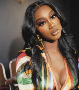 Female Rapper 