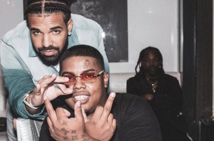 Drake 2 Mazza Smiley